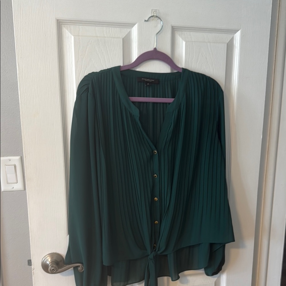 Marc New York Green Sleeve Pleated Blouse